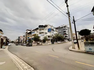 Salihli Komple Satılık Köşe Bina 4 Daire 5 Dükkan Sağlık Mah.