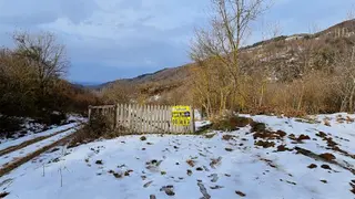 Yalova Sugörende 190m Yola Cepheli, 9.476 M² Yatırımlık Bahçe
