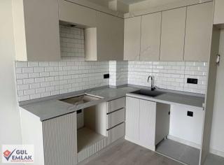 ""yatırıma Uygun "" Ara Kat "" 60 M2 Net ""1+1