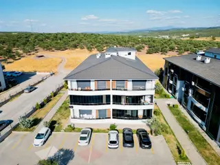Ayvalık 150 Evler Mh. Site İçinde 3+1 Satılık Geniş Daire