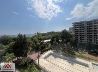 Akyürek'ten 75.yıl Mah Denize Sıfır Site İçi 2+1 Kiralık