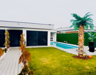 Sakura Villalarında Havuzlu Eşyalı Müstakil Ev