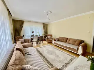 _ipek Gayrimenkul'den Ulubey Mah.fırsat 1.kat Kök Tapu Daire_