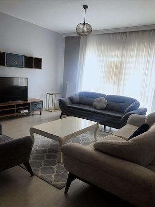 Kristal Şehirde Metrobüs Yanı, 7/24 Güvenlikli Site,full Eşyalı
