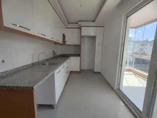 Kardeşten Akçay İkizçayda Asansörlü Doğalgazlı Ayrı Mutfaklı Ebeveyn Banyolu Ara Kat Geniş 3+1 Daire