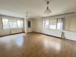 Dokuz Eylül Üni Hastanesi Ve Ekonomi Üni Yakın Kiralık Daire