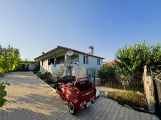 Muğla Merkez 4 Dk Tam Müstakil Ev Geniş Bahçeli