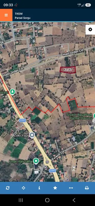Sivaslı Evrenli Villalar Bölgesinde 4767m2 Satılık Arsa