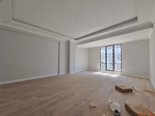 Bahçelievler Siyavuşpşa Çamlık Cadde 2. Kat Köşe Ebeveyn Banyolu