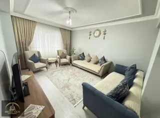 Home'dan Tramvay Cadde Üzerinde 2+1 100m² Asansörlü 3-kat Daire.