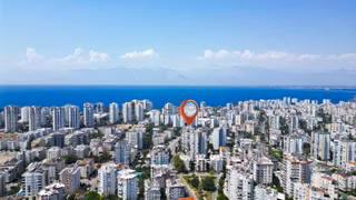 Yeşilbahçede Site İçi, Giyinme Odalı Geniş Ve Kullanışlı 3+1