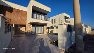 🌊 Didim Altınkum’da Cennet Koyu’na Yürüme Mesafesinde Müstakil Havuzlu Villa💥