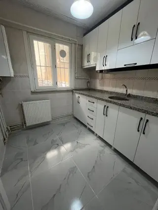 Türkmen Emlak'tan Kiralık Gazi Mah. Yüksek Giriş Daire