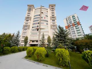 Yaşamkent'te Kardelen Evler Sitesi Sınırsız Kredili Geniş 4+1