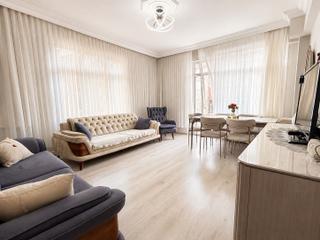 Bağcılar Güneşli Mahallesi Üsküp Cadde Üstünde Satılık 3+1 Daire