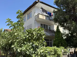 3+1 145 M2 Valilik,belediye Ve Adliye Yakını Satılık Daire