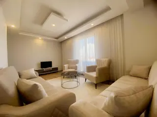 Kiralık Lüks Sıfır Eşyalı 2+1 Daire -site İçi