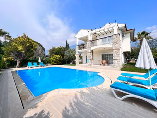 Fethiye Hisarönü'nde Harika Konum 3+1 Satılık Villa