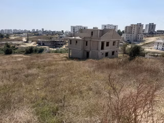 Çınarlıda Muhteşem Konumda Tek Tapu 400 M2 Vıllalık Arsa