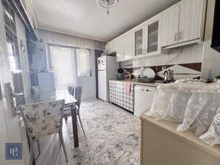 Fırsat!! Şehitler Cad Dibi Katta Ön Cephe Masrafsız İskanlı 3+1