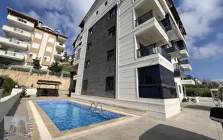 Pazarcı Mahallesi Havuzlu 1+1 Kiralık Daire