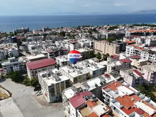Satılık Kuşadası Satılık Güzelçamlı'da 3 Oda 1 Salon Daire