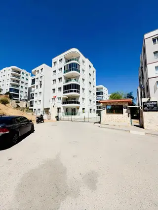 Turpa Msb'den Çiğli Gündoğdu Sitesi'nde 3+1 Kiralık Daire