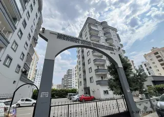 Erdemli Hastane Caddesi'nde 3+1 Satılık Daire