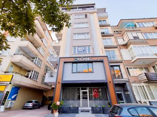 Atatürk Mah. Ana Cadde Üzerinde | Kiralık 3+1 İş Yeri / Daire