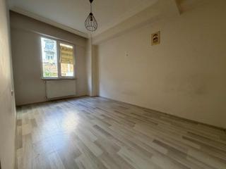 Kolçan Emlak'tan Kafeler Caddesinde 2+1 Kiralık Daire