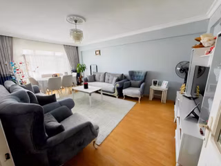 Manzaralı Kredıye Uygun Yapılı Satılık 3+1