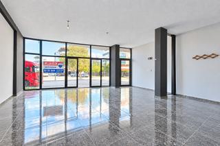 Remax Advantage'den Gürsu'da 35'lik Yolda 105 M2 Dükkan