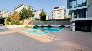 216 Sancaktepe Konutlarında Satılık 3+1 Boş Daire
