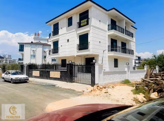 Varsak'da Sıfır 1+1 Satılık Daire