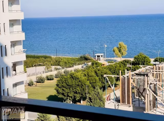 Denize Sıfır Parselde Full Deniz Manzaralı 1+1