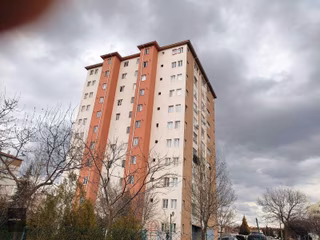 Eskişehir;in Oksijeni Bol Temiz Havası Ve Manzaralı Dairesi