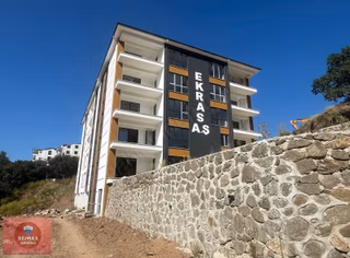 Başiskele Fatihte Sıfır 2+1 Geniş Balkon Yerden Isıtma