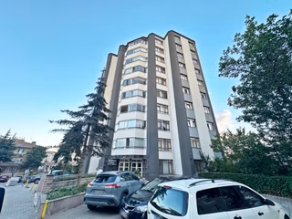 Etliğin Gözde Sitesi 3+1 Asansörlü 160m² Ankara Manzaralı Kupon Satılık Daire!!!