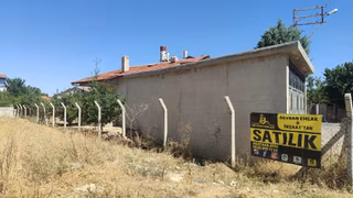 Konya Meram Bahçeşehir Mahallesinde Müstakil Ev