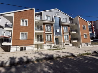 Isparta Fatih Mahallesinde Kiralık 1+1 Eşyalı Apart