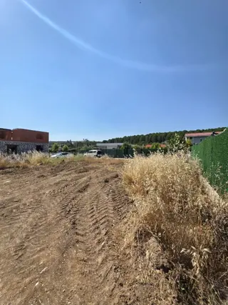 Buca Karacaağaçta Tapulu Bahçe