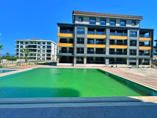 Uytundan Örende Havuzlu Ultralüks Sitede 2+1 Akıllı Daire