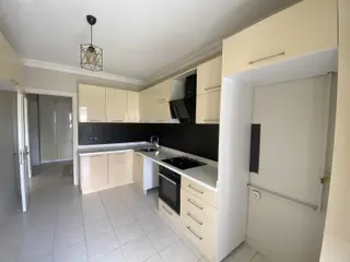 Turkuazda İlk Durakta Canan Market Karşısı Yapılı Bakımlı 3+1