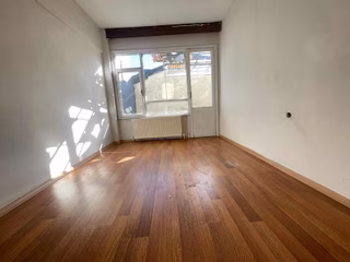 Üsküdar Marmaraya Yakın Arakat Balkonlu 2+1 Daire