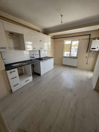 Eymen Yapı-bayat Gediği Kiralık 3+1 Geniş Daire