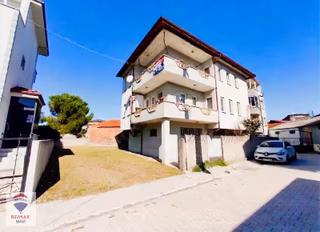 Sakaryanın Kalbinde 3 Ayrı Tapu 202 M² Arsa İçinde 288 M² Bina