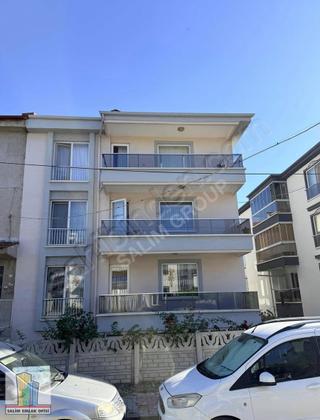 Eşrefpaşa Güzel Konum Geniş 3+1 Daire