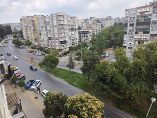İnönü Cadde Üzeri Metro Yakını Satılık 3+1 Daire