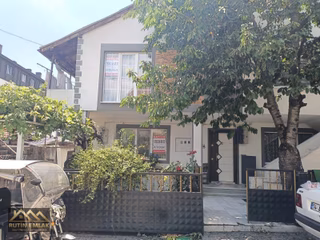 Bolu Tepecik Mah.' De Satılık (297m2) İmarlı Arsa Ve İki Katlı Müstakil Kombili Bina