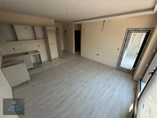 Çukurova 100.yıl Mah.satılık 3+1 Daire Site İçi Güney Doğu Cephe